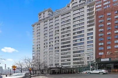 530 E 72nd Street #2E, New York City, NY 10021 - Photo 16