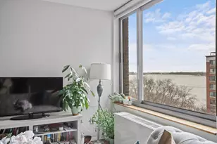 2 S End Ave, New York, NY 10280 - Photo 4