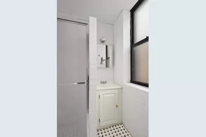 488 9th Avenue #5S, New York City, NY 10018 - Photo 8