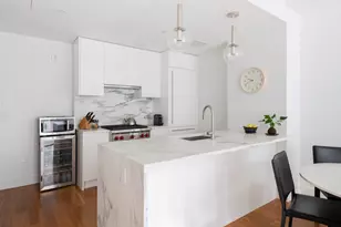 427 E 90th St, New York City, NY 10128 - Photo 6