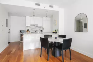 427 E 90th St, New York City, NY 10128 - Photo 6