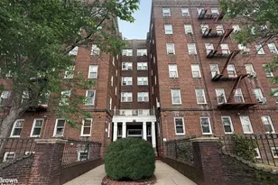 435 Ocean Pkwy, Brooklyn, NY 11218 - Photo 8