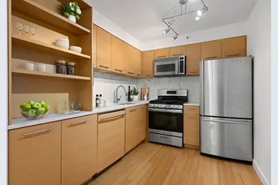 100 W 39th Street #40E, New York City, NY 10018 - Photo 4