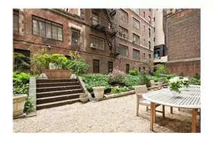 320 E 42nd St, New York City, NY 10017 - Photo 8