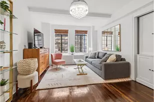 320 E 42nd St, New York, NY 10017 - Photo 1