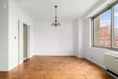 300 E 74th Street #20E, New York City, NY 10021 - Photo 2