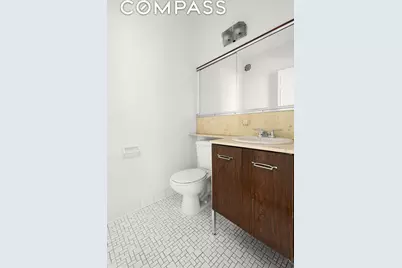 300 E 74th Street #20E, New York City, NY 10021 - Photo 6