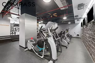 300 E 74th St, New York City, NY 10021 - Photo 10