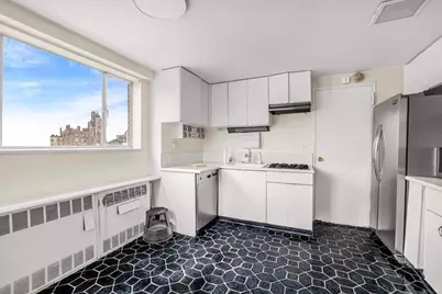 140 E 72nd Street #PH, New York City, NY 10021 - Photo 10