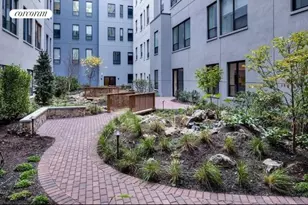 416 W 52nd St, New York City, NY 10019 - Photo 8