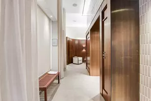 301 E 50th St, New York City, NY 10022 - Photo 14