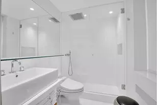 923 5th Ave, New York City, NY 10021 - Photo 12