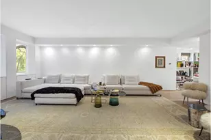 923 5th Ave, New York City, NY 10021 - Photo 2