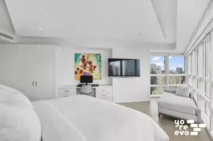 146 W 57th St, New York City, NY 10019 - Photo 8