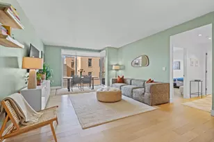 133 Beach 116th St, New York City, NY 11694 - Photo 2