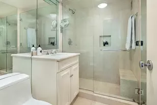 176 E 71st St, New York City, NY 10021 - Photo 12