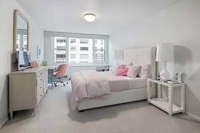 176 E 71st Street #8D, New York City, NY 10021 - Photo 6