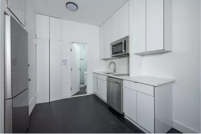 237 E 54th Street #2B, New York, NY 10022 - Photo 2