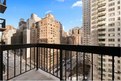 250 E 40th Street #12F, New York, NY 10016 - Photo 2