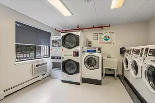 342 E 119th St, New York City, NY 10035 - Photo 14