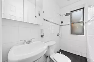 807 Riverside Dr, New York City, NY 10032 - Photo 14