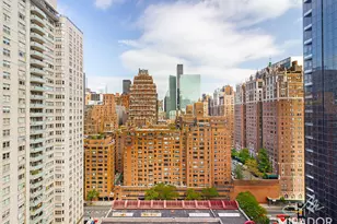 330 E 39th St, New York City, NY 10016 - Photo 10