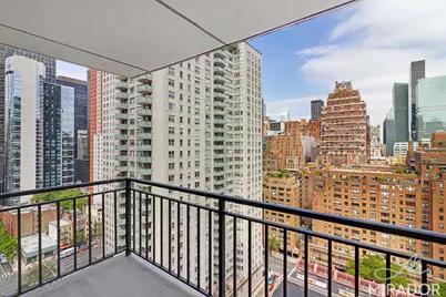 330 E 39th Street #22D, New York City, NY 10016 - Photo 2