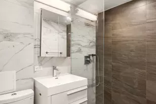 25 Tudor City Pl, New York City, NY 10017 - Photo 4