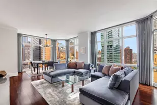 300 E 55th St, New York City, NY 10022 - Photo 1