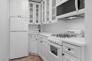 13 W 13th St, New York, NY 10011 - Photo 4