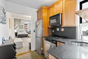 514 W 50th St, New York, NY 10019 - Photo 1
