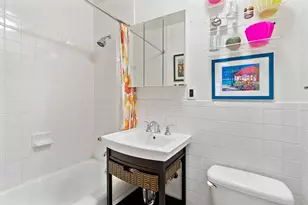 514 W 50th St, New York, NY 10019 - Photo 6