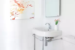 420 E 55th St, New York City, NY 10022 - Photo 8