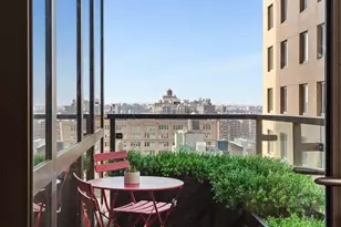 101 W 24th St, New York City, NY 10011 - Photo 2