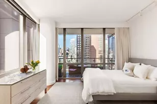 101 W 24th St, New York City, NY 10011 - Photo 6