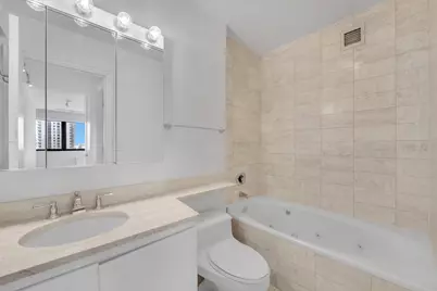 200 E 61st Street #23F, New York City, NY 10065 - Photo 10