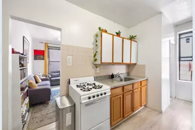 129 E 102nd Street #6B, New York City, NY 10029 - Photo 8