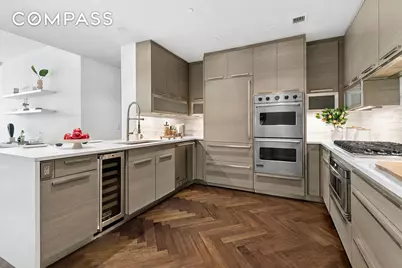 400 W 12th Street #3E, New York City, NY 10014 - Photo 4
