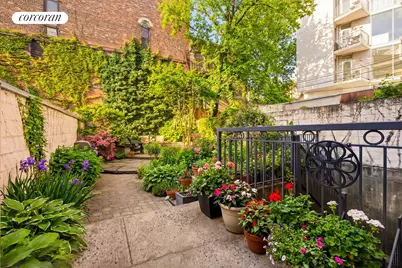 914 Pacific Street #1, New York City, NY 11238 - Photo 4