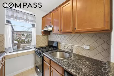 78-15 19th Drive #B2, New York City, NY 11370 - Photo 6