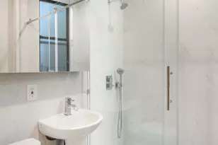 241 E 7th St, New York City, NY 10009 - Photo 6