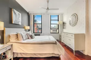 241 E 7th St, New York City, NY 10009 - Photo 4