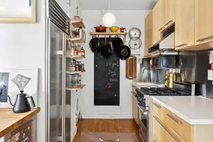 184 Clinton Ave, New York City, NY 11205 - Photo 4