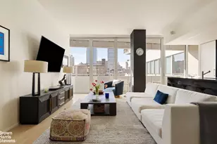 121 E 22nd St, New York City, NY 10010 - Photo 2