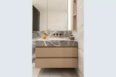 125 Greenwich Street #55B, New York, NY 10006 - Photo 4