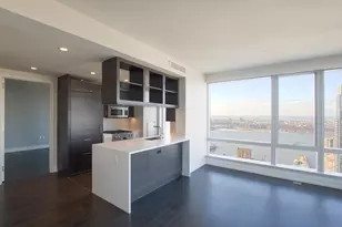 555 10th Ave, New York City, NY 10018 - Photo 2