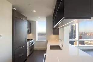 555 10th Ave, New York City, NY 10018 - Photo 4