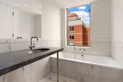 151 W 17th Street #PHC, New York, NY 10011 - Photo 12