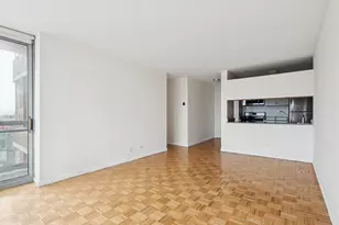 500 W 43rd St, New York City, NY 10036 - Photo 2