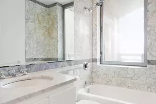 500 W 43rd St, New York City, NY 10036 - Photo 8